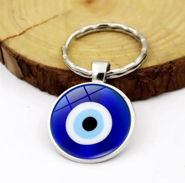 Evil Eye Keyring – Protection & Good Luck Charm, Handcrafted Gift, Stylish Keychain
